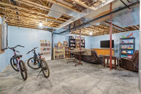 903 Main Street Brandon IA 52210