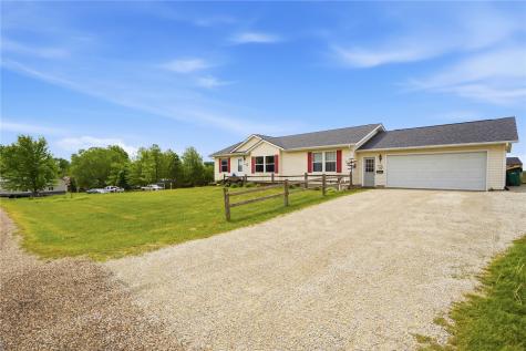 903 Main Street Brandon IA 52210