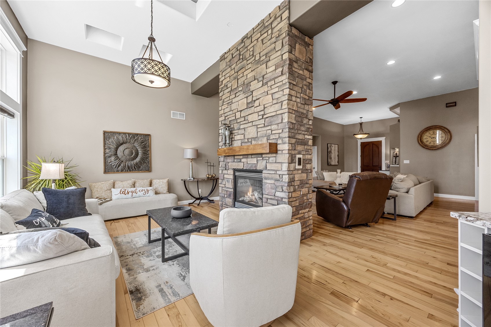 2097 Emmons Street Hiawatha IA 52233