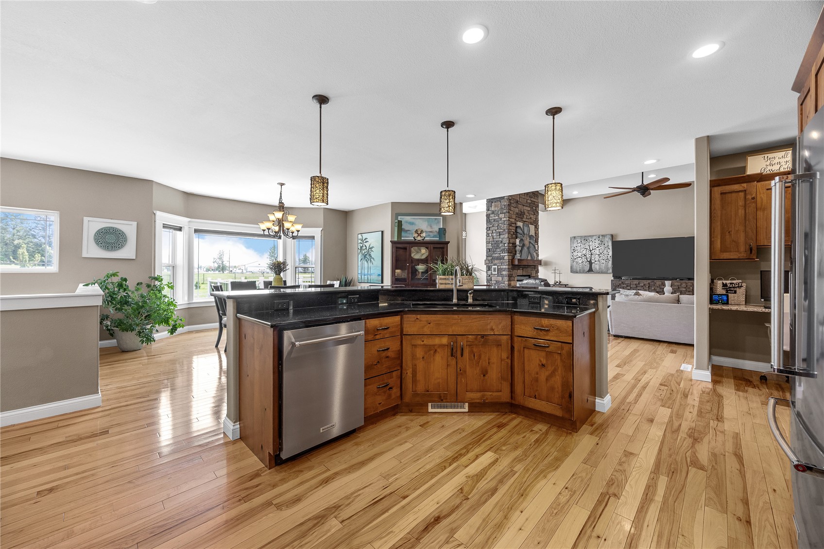 2097 Emmons Street Hiawatha IA 52233