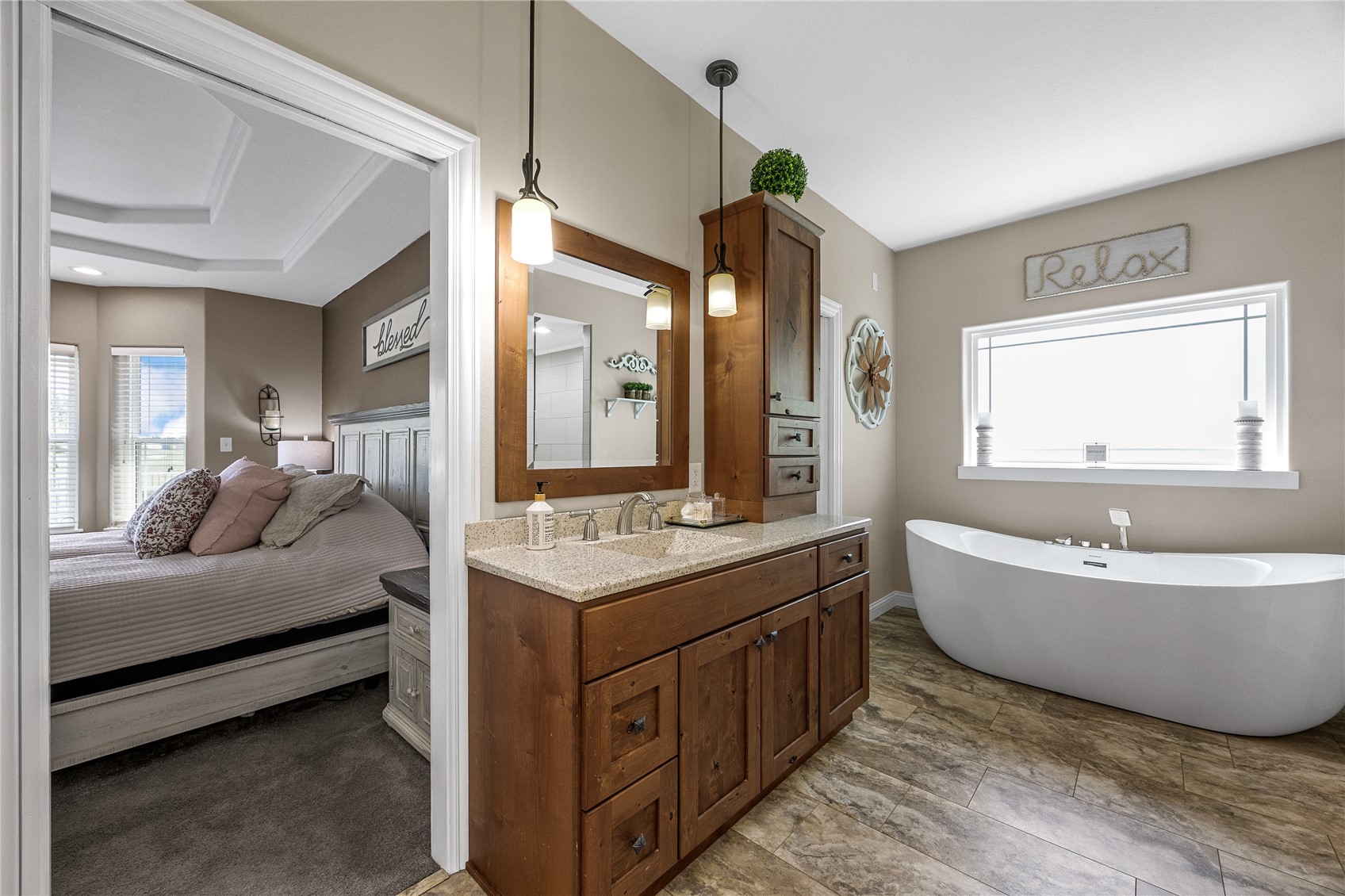2097 Emmons Street Hiawatha IA 52233