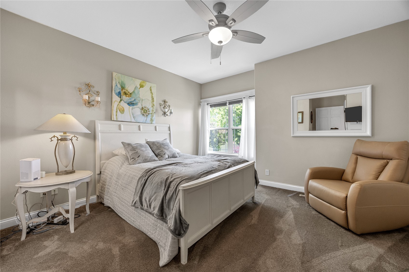 2097 Emmons Street Hiawatha IA 52233