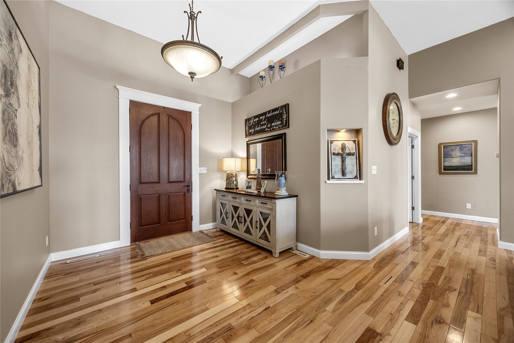 2097 Emmons Street Hiawatha IA 52233