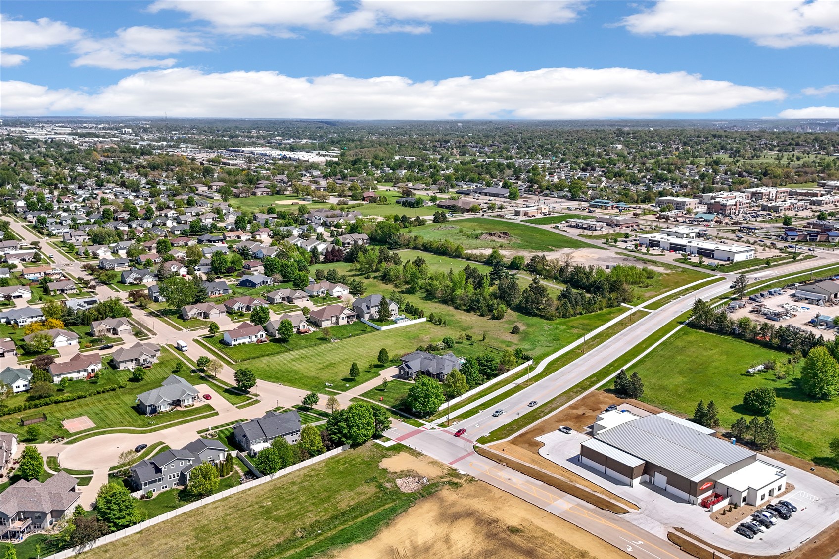 2097 Emmons Street Hiawatha IA 52233