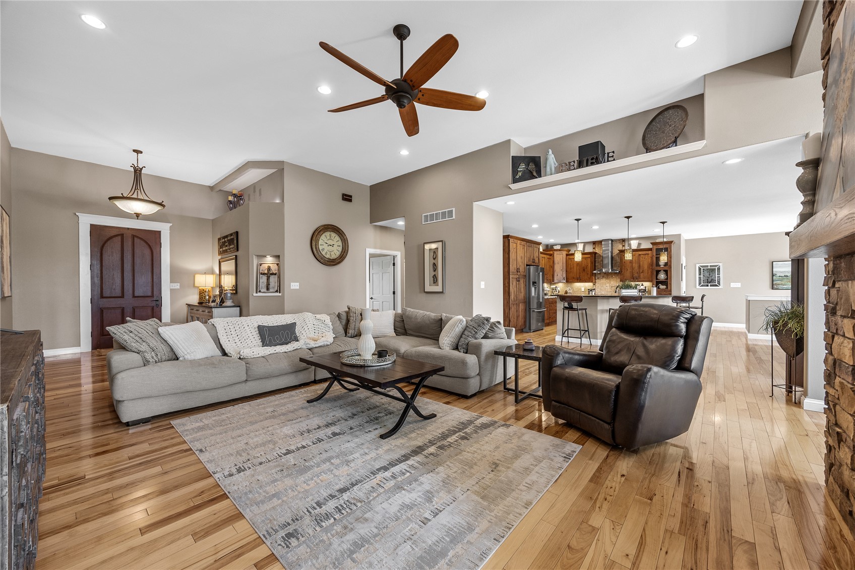 2097 Emmons Street Hiawatha IA 52233