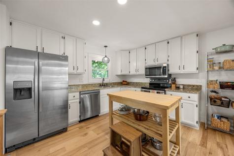 6917 Chelsea Drive NE Cedar Rapids IA 52402