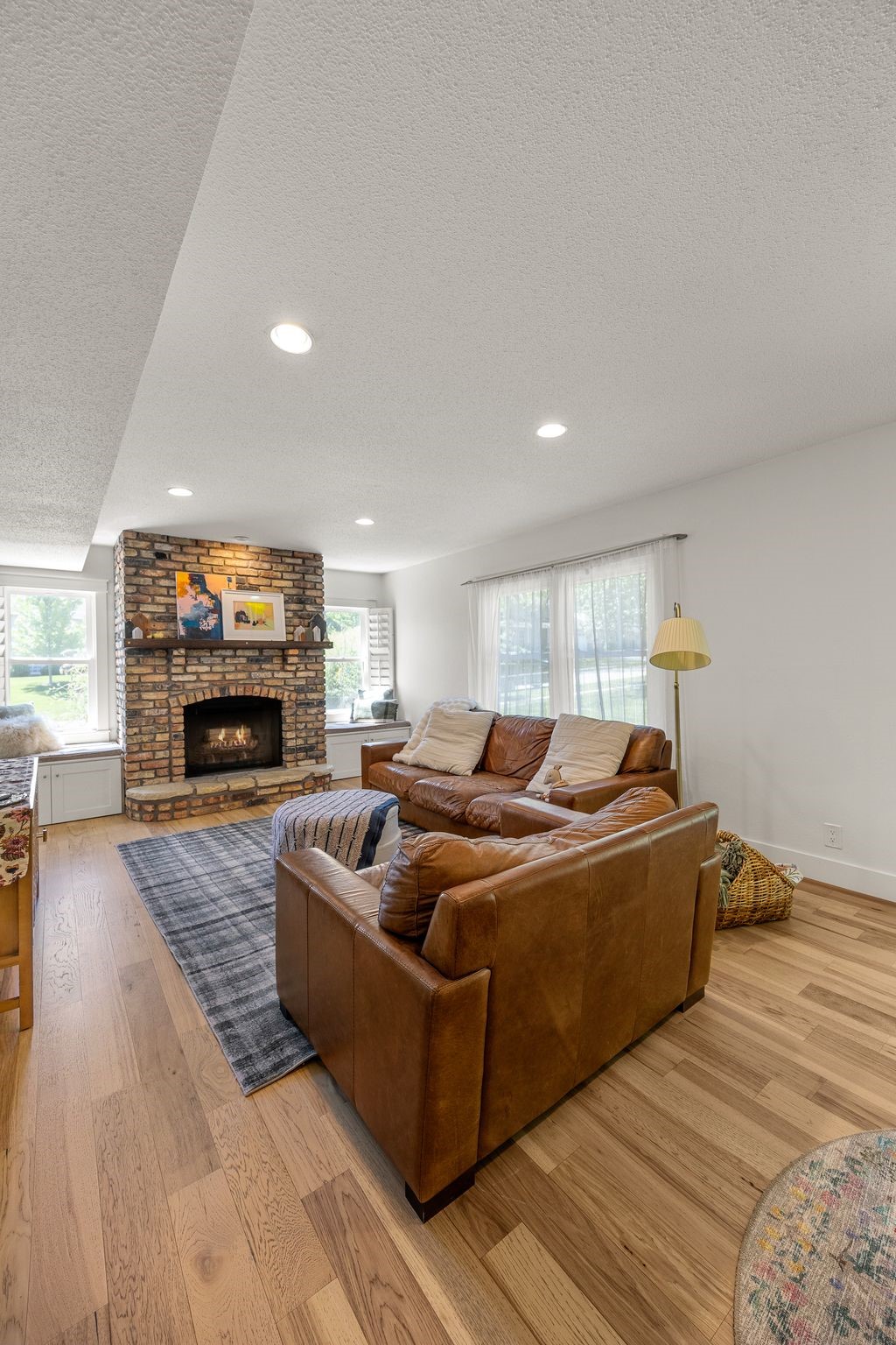6917 Chelsea Drive NE Cedar Rapids IA 52402