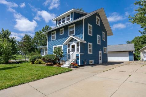 1105 Maplewood Drive NE Cedar Rapids IA 52402
