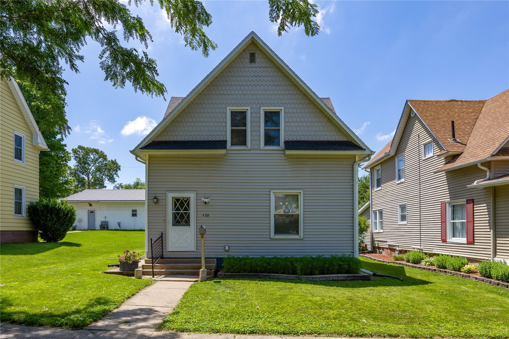 409 Walnut Street Tipton IA 52772