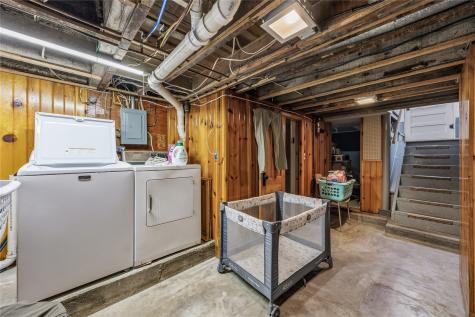 409 Walnut Street Tipton IA 52772