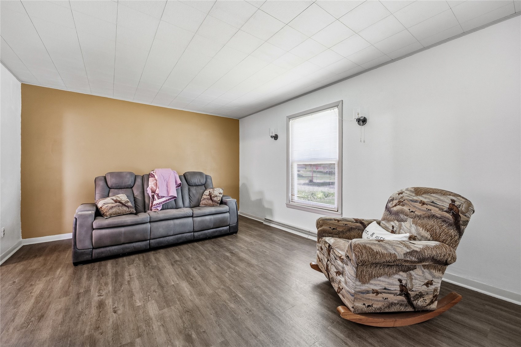 409 Walnut Street Tipton IA 52772