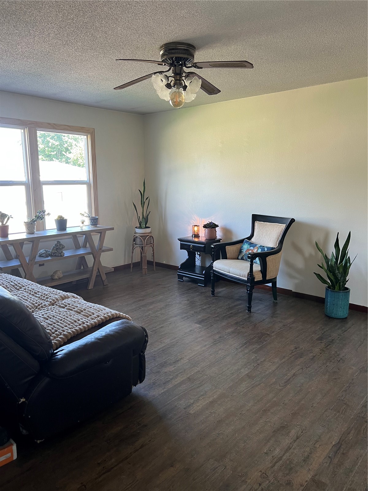 505 Maplewood Drive Center Point IA 52213