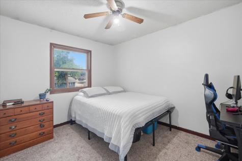 505 Maplewood Drive Center Point IA 52213