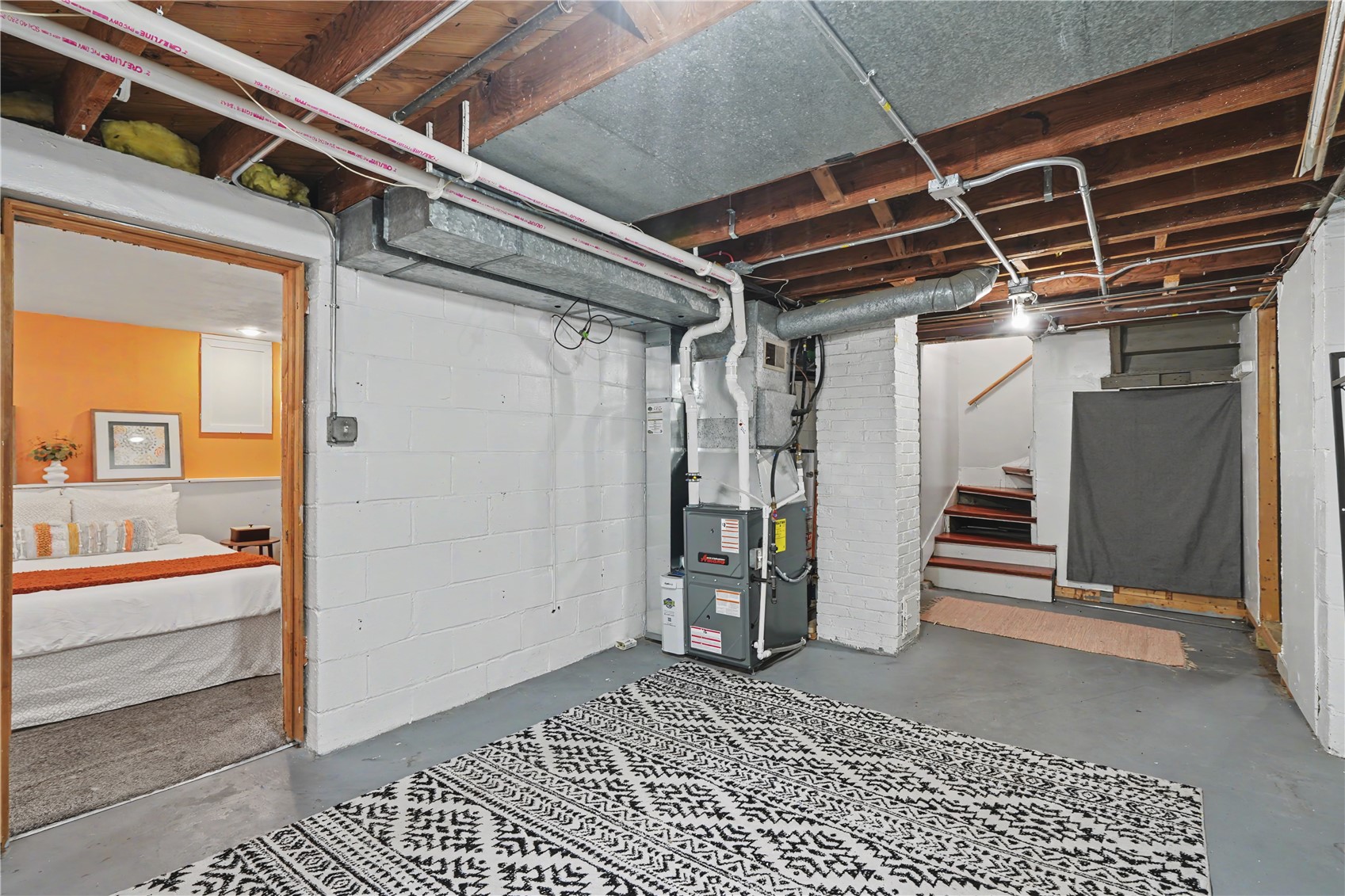 3900 Hart Court NE Cedar Rapids IA 52402