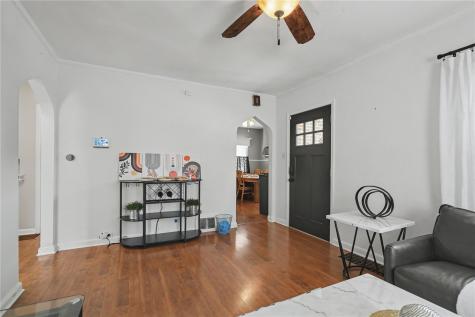 3900 Hart Court NE Cedar Rapids IA 52402