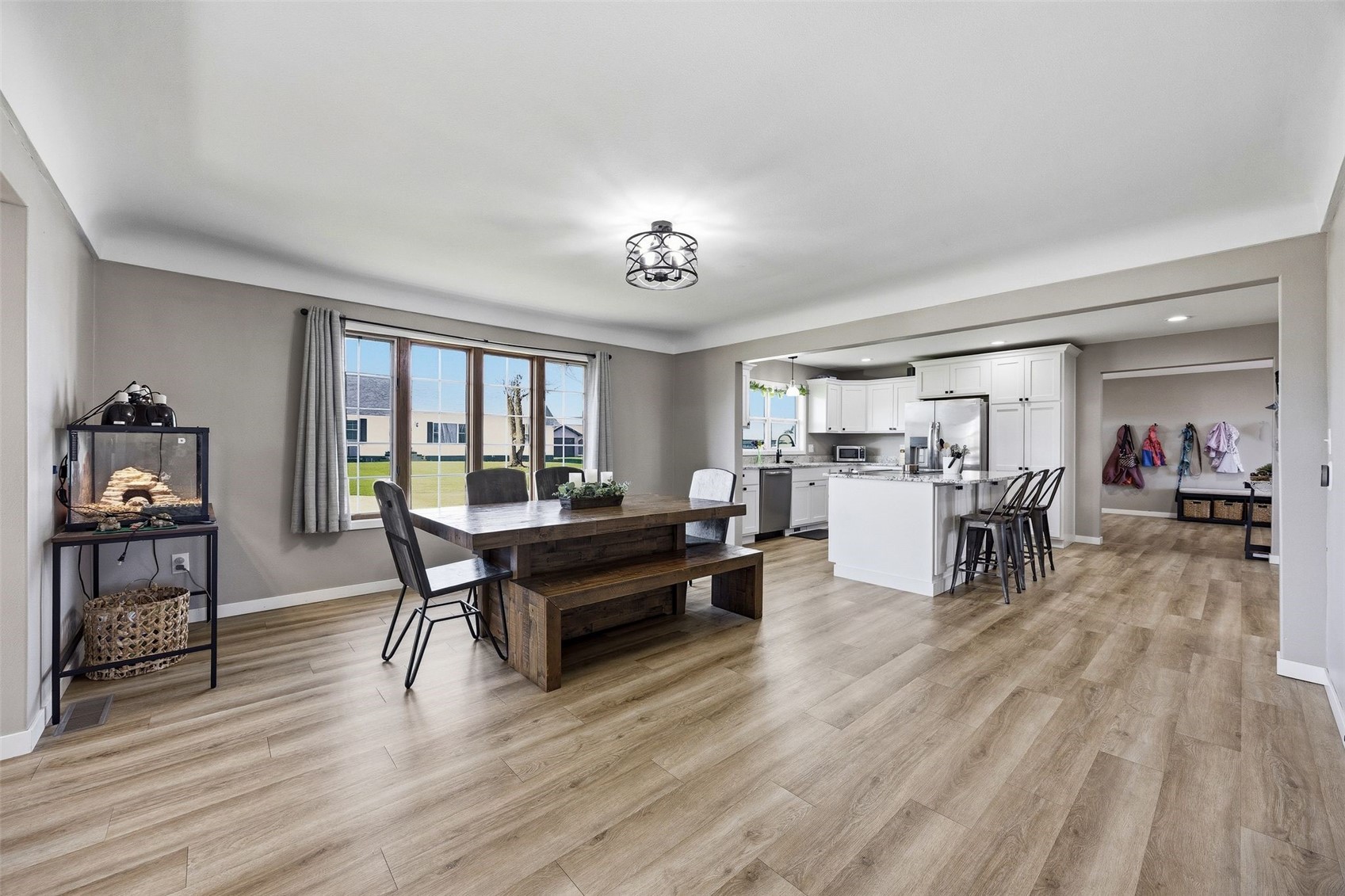 311 Charles Street SE Blairstown IA 52209