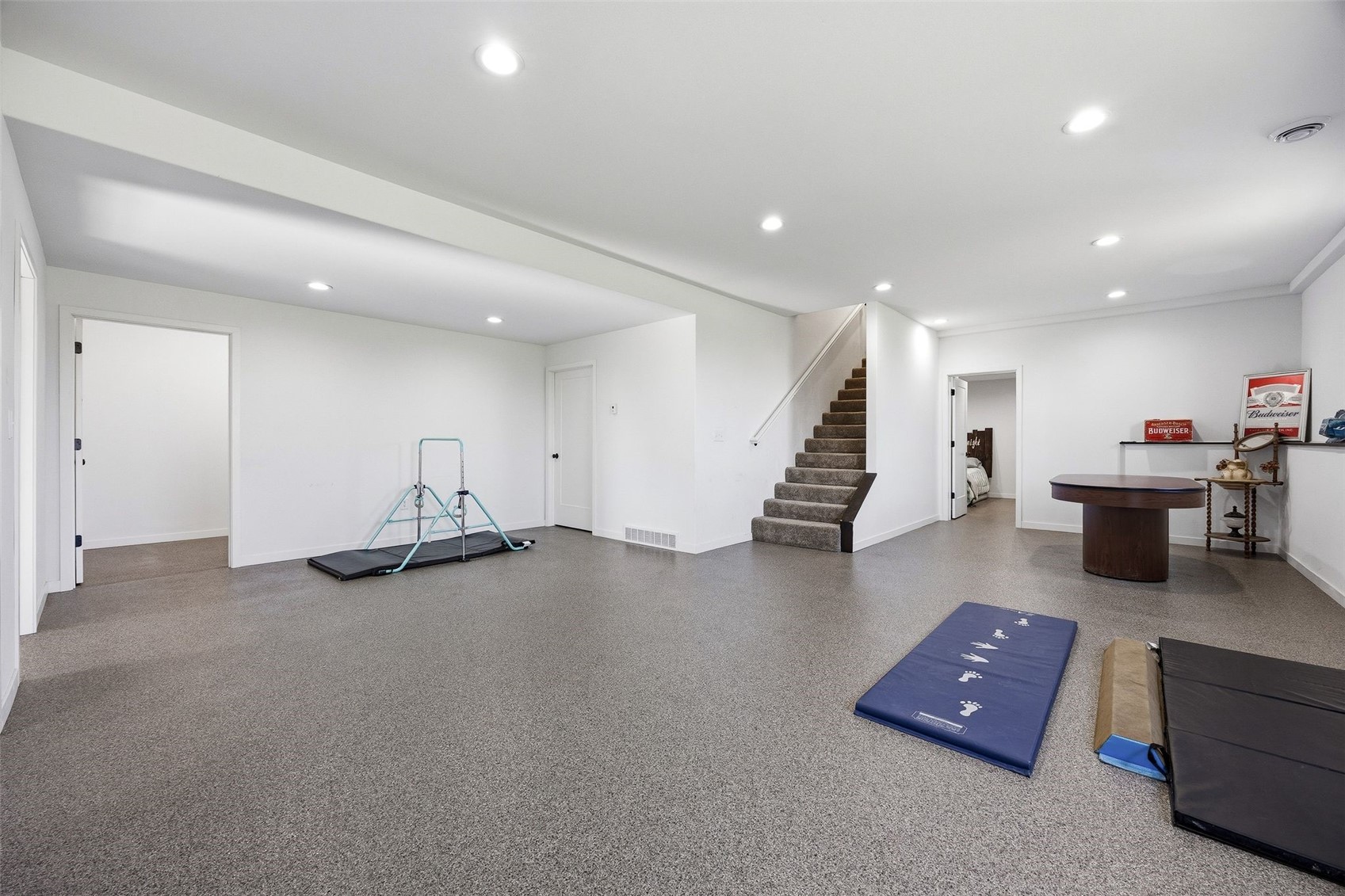 311 Charles Street SE Blairstown IA 52209