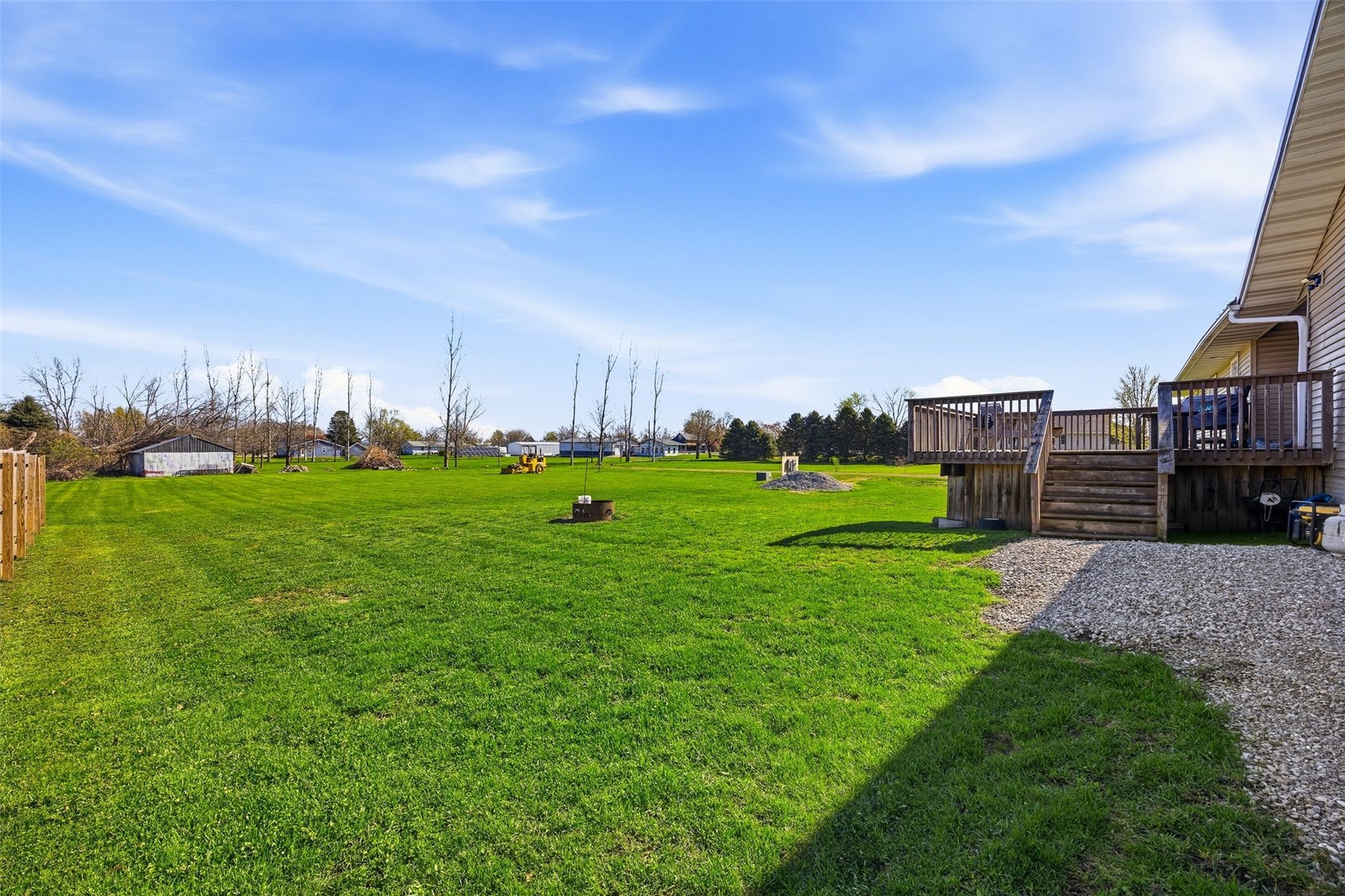 311 Charles Street SE Blairstown IA 52209
