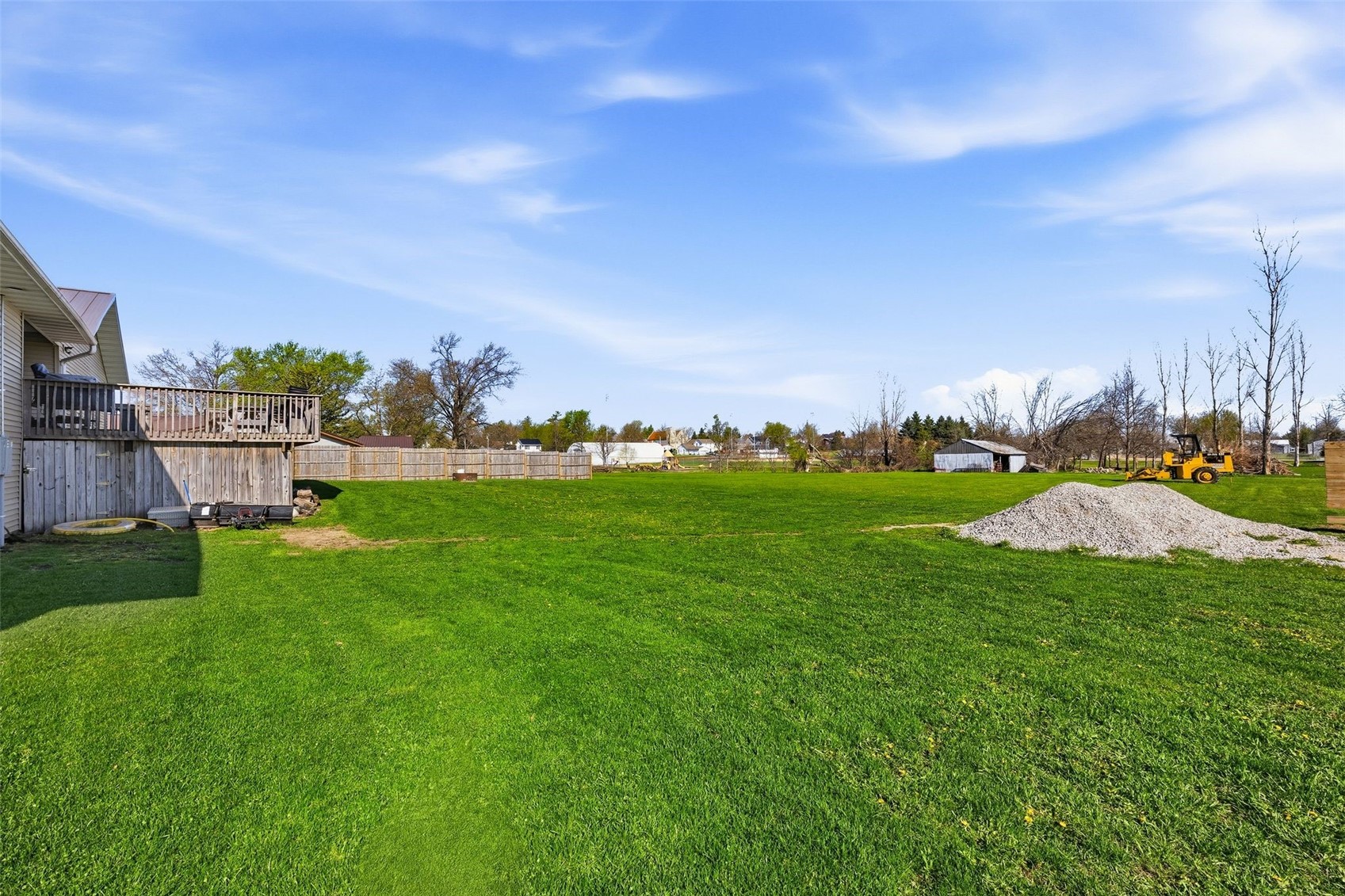 311 Charles Street SE Blairstown IA 52209
