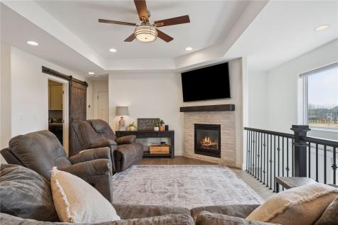 5946 Rock Ridge Drive Marion IA 52302