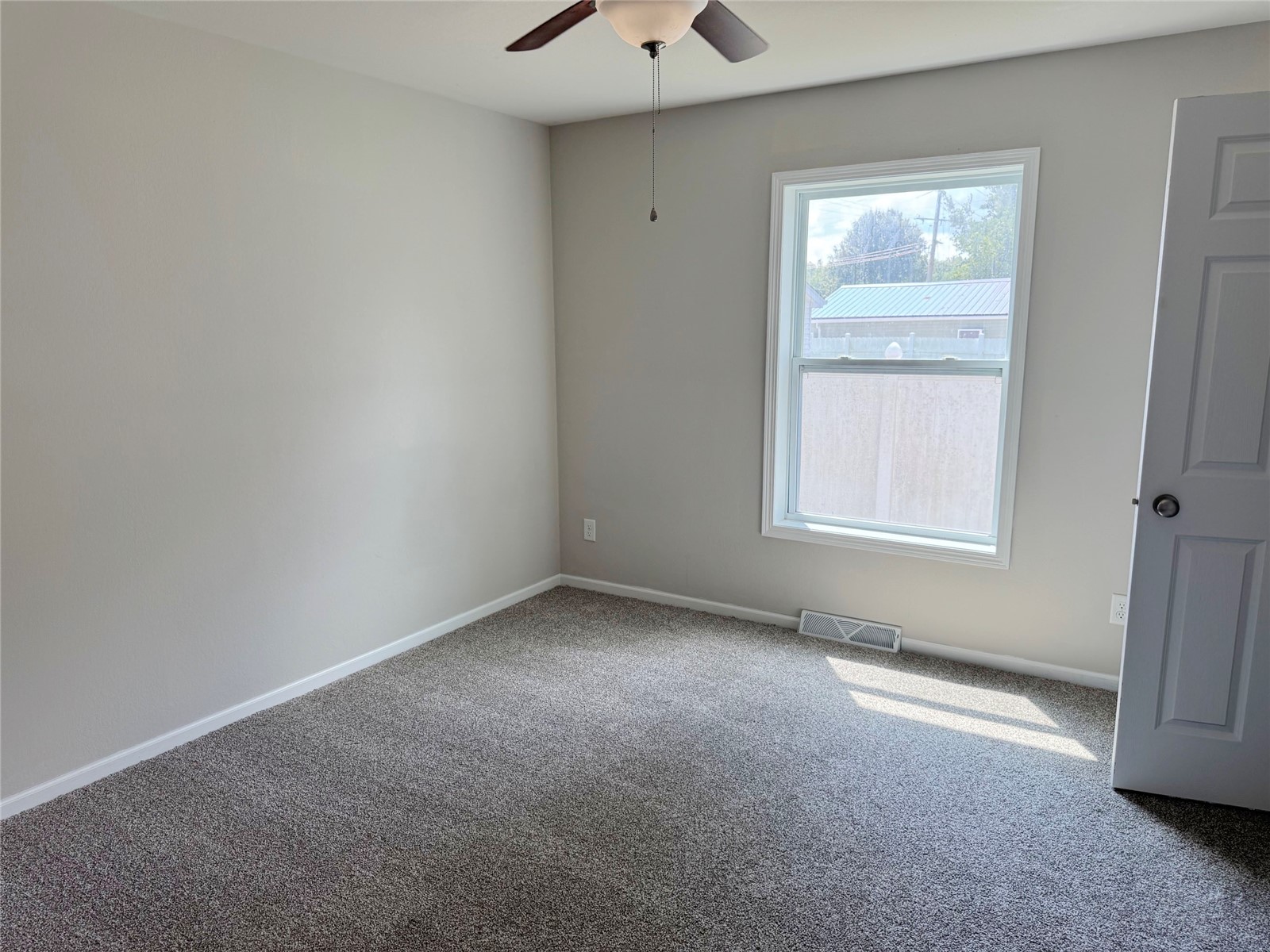 140 Summerhays Street Tiffin IA 52052