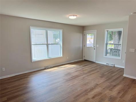 140 Summerhays Street Tiffin IA 52052