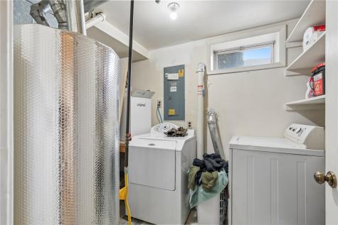 409 S 7th Avenue Iowa City IA 52245