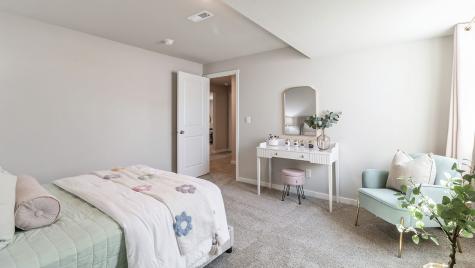 2885 Prairielight Drive Hiawatha IA 52233