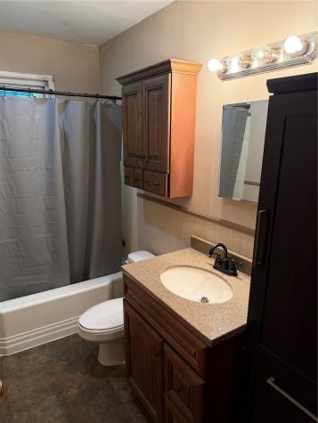 344 SW 28th Avenue Cedar Rapids IA 52404