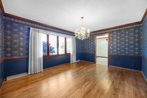 360 Parkland Drive SE Cedar Rapids IA 52403