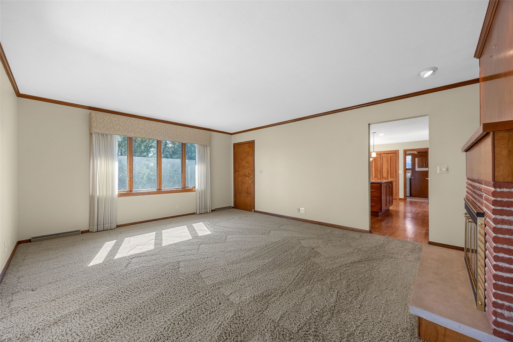360 Parkland Drive SE Cedar Rapids IA 52403