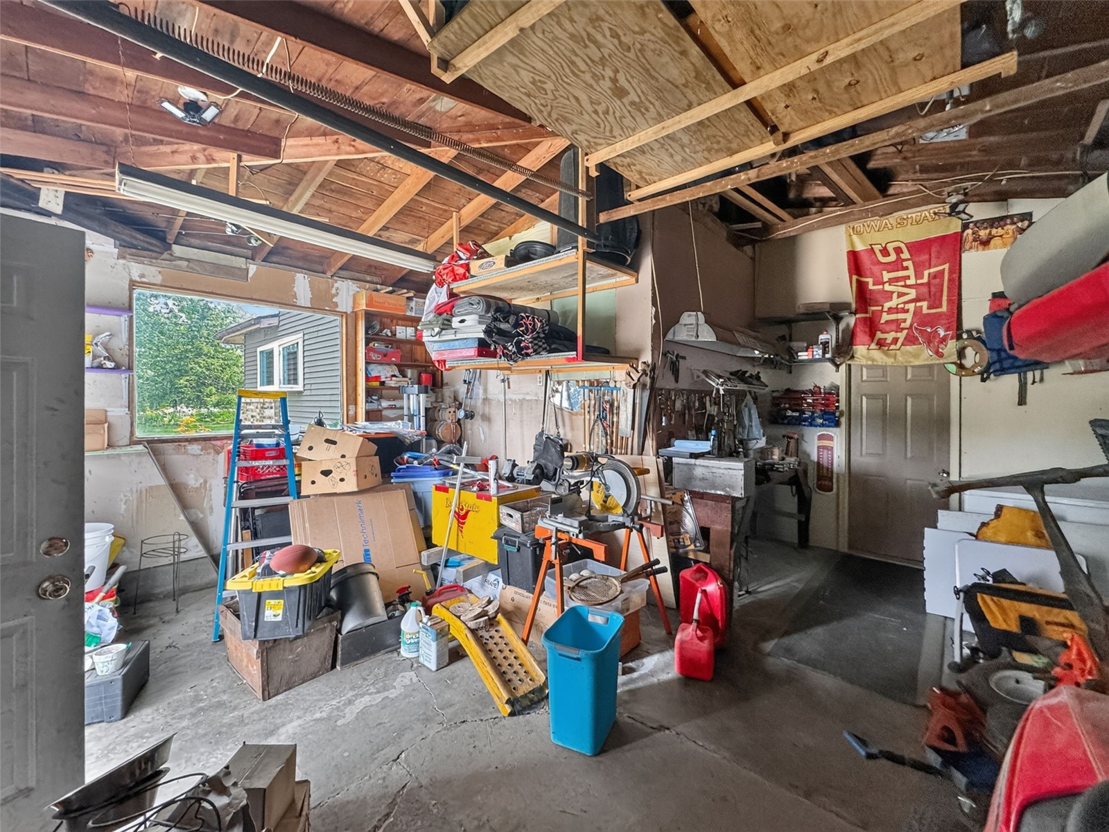 2235 Sugar Bottom Road NE Solon IA 52333