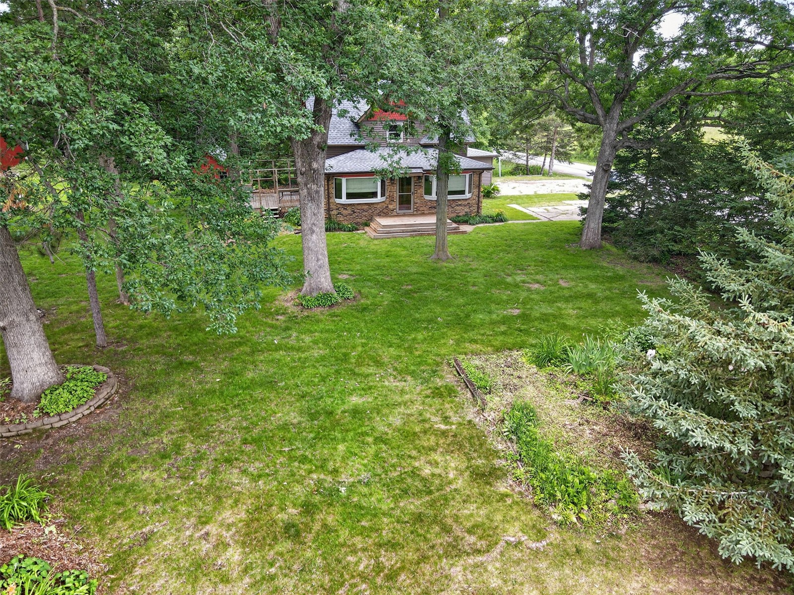 2235 Sugar Bottom Road NE Solon IA 52333