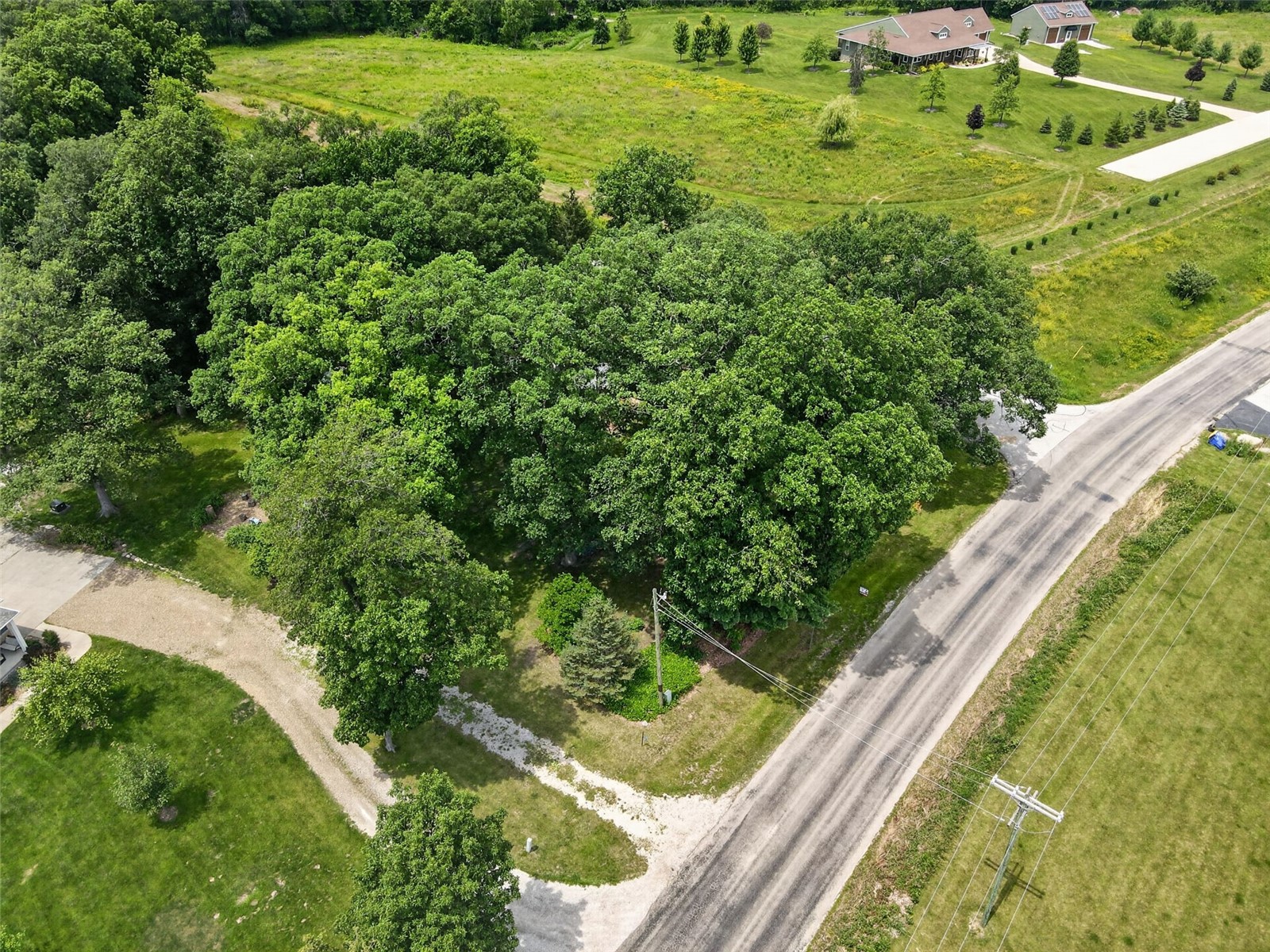 2235 Sugar Bottom Road NE Solon IA 52333