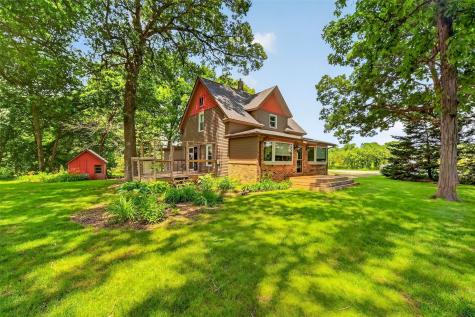 2235 Sugar Bottom Road NE Solon IA 52333