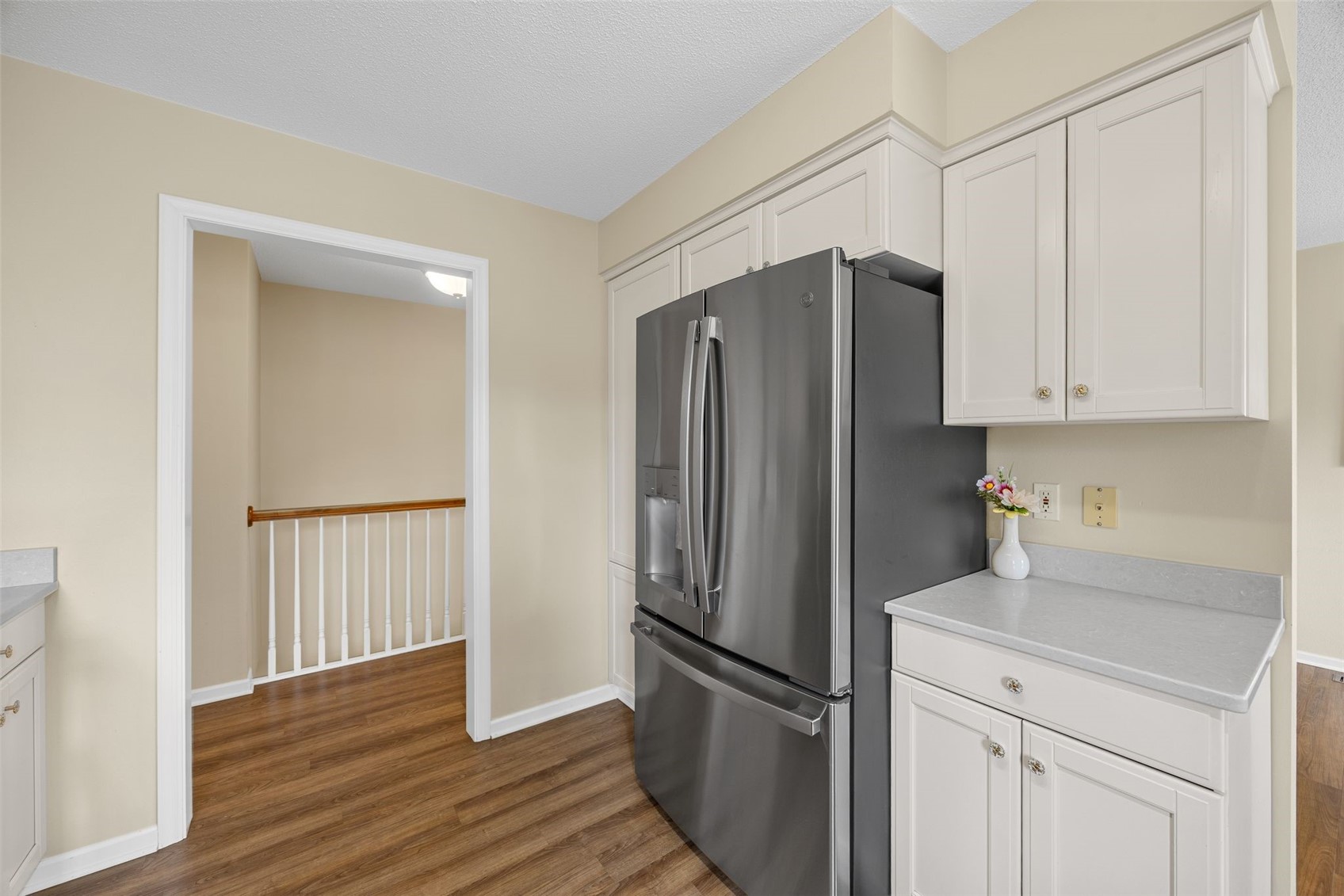 1926 Meadow Ridge Lane Iowa City IA 52245