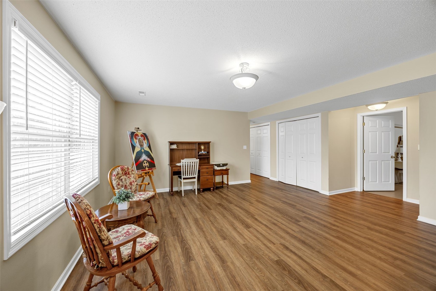 1926 Meadow Ridge Lane Iowa City IA 52245