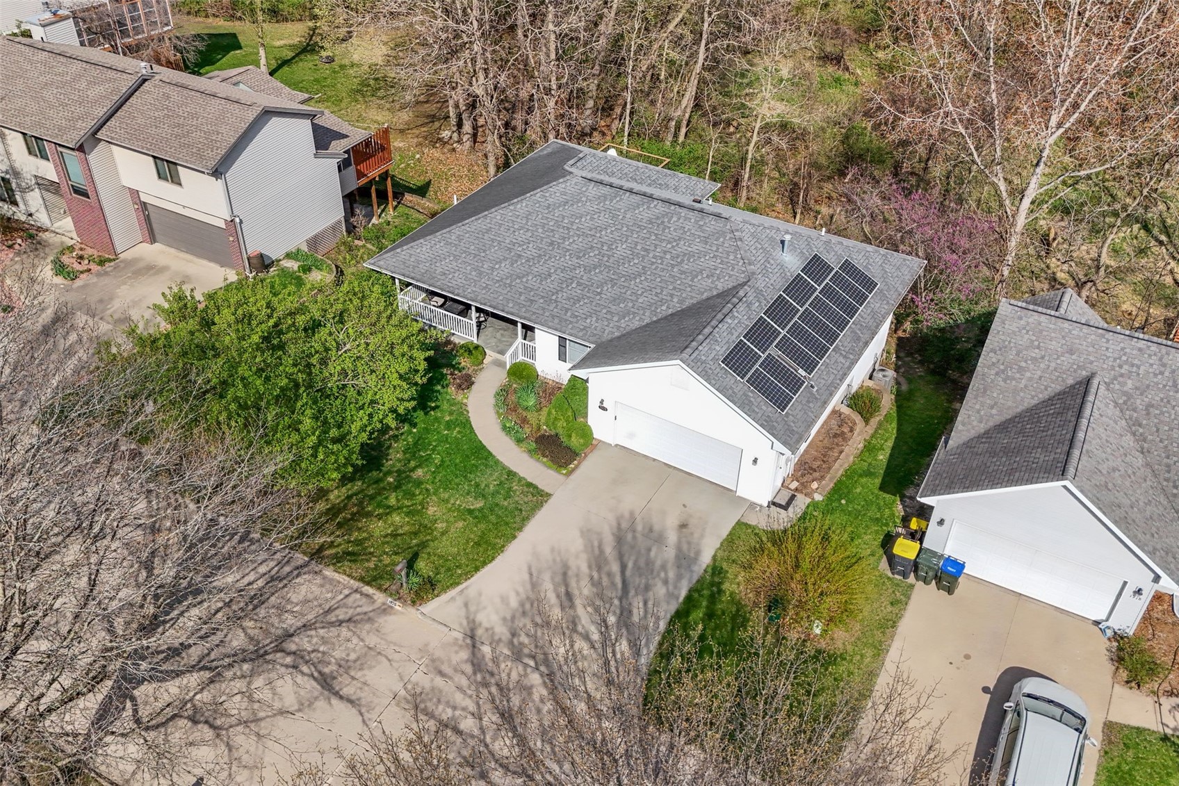 1926 Meadow Ridge Lane Iowa City IA 52245