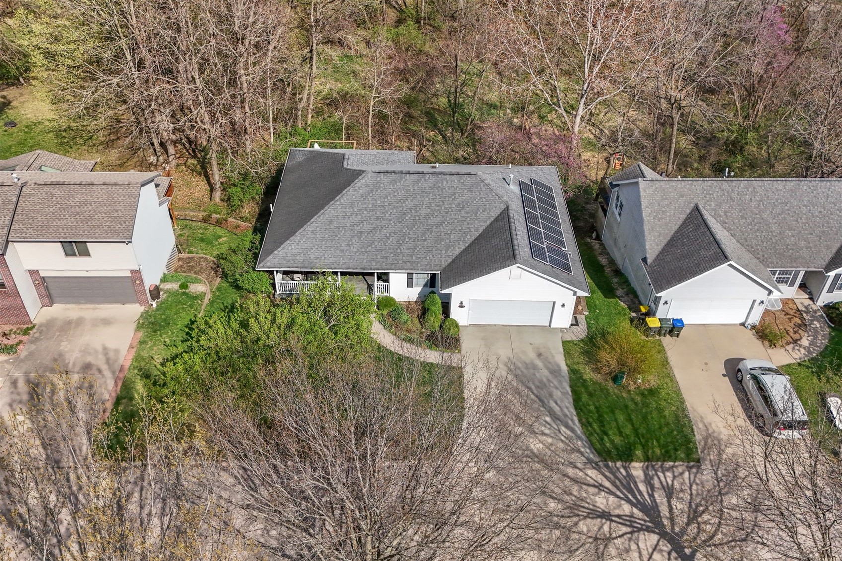 1926 Meadow Ridge Lane Iowa City IA 52245