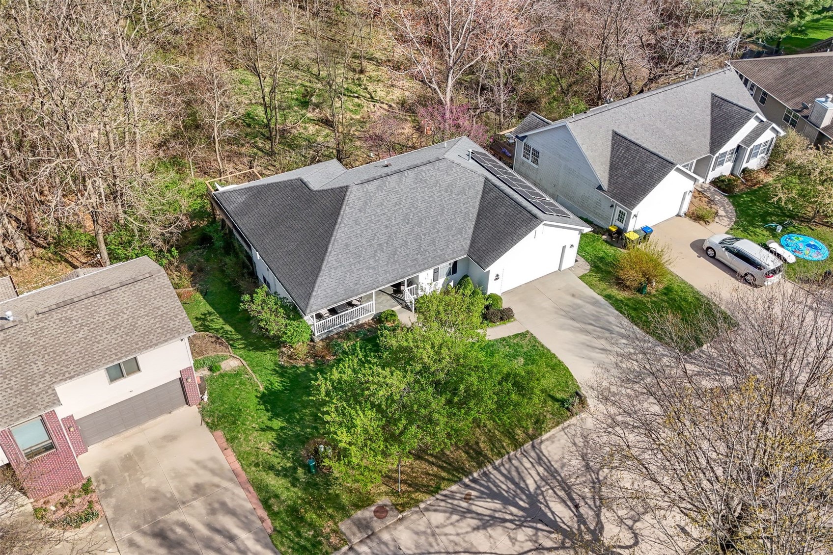 1926 Meadow Ridge Lane Iowa City IA 52245