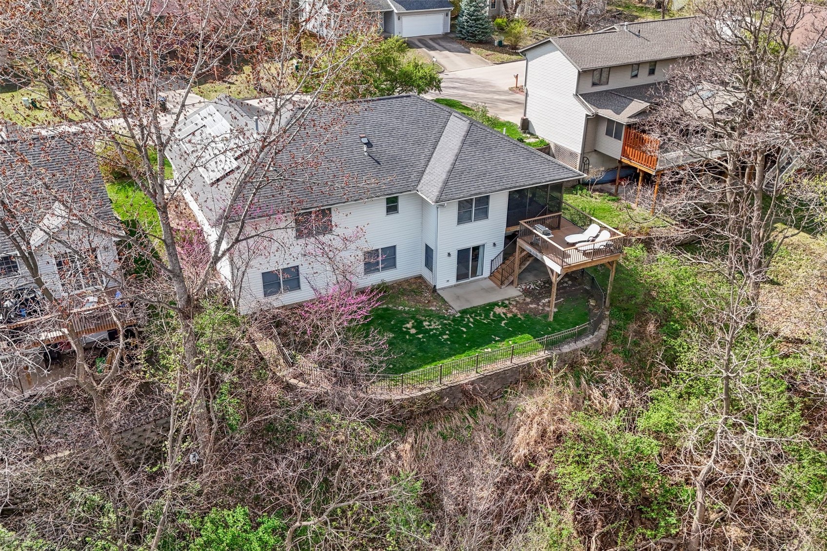 1926 Meadow Ridge Lane Iowa City IA 52245