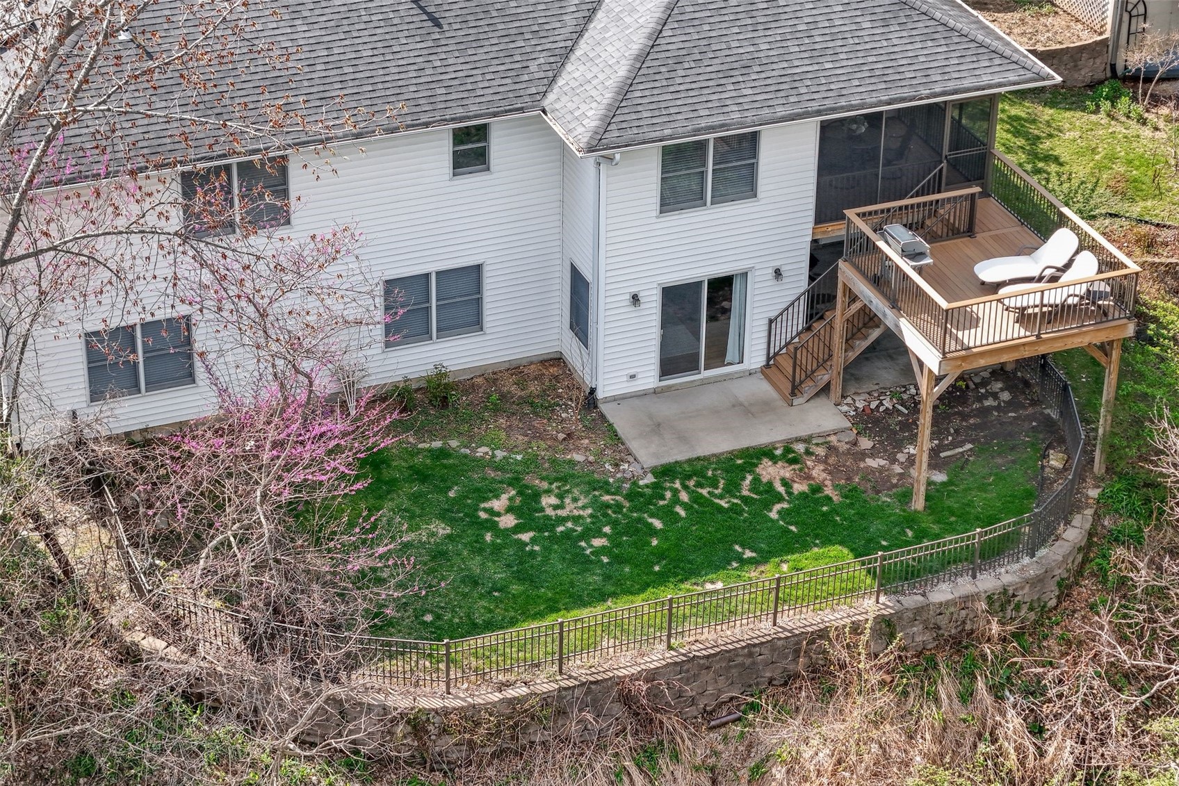 1926 Meadow Ridge Lane Iowa City IA 52245