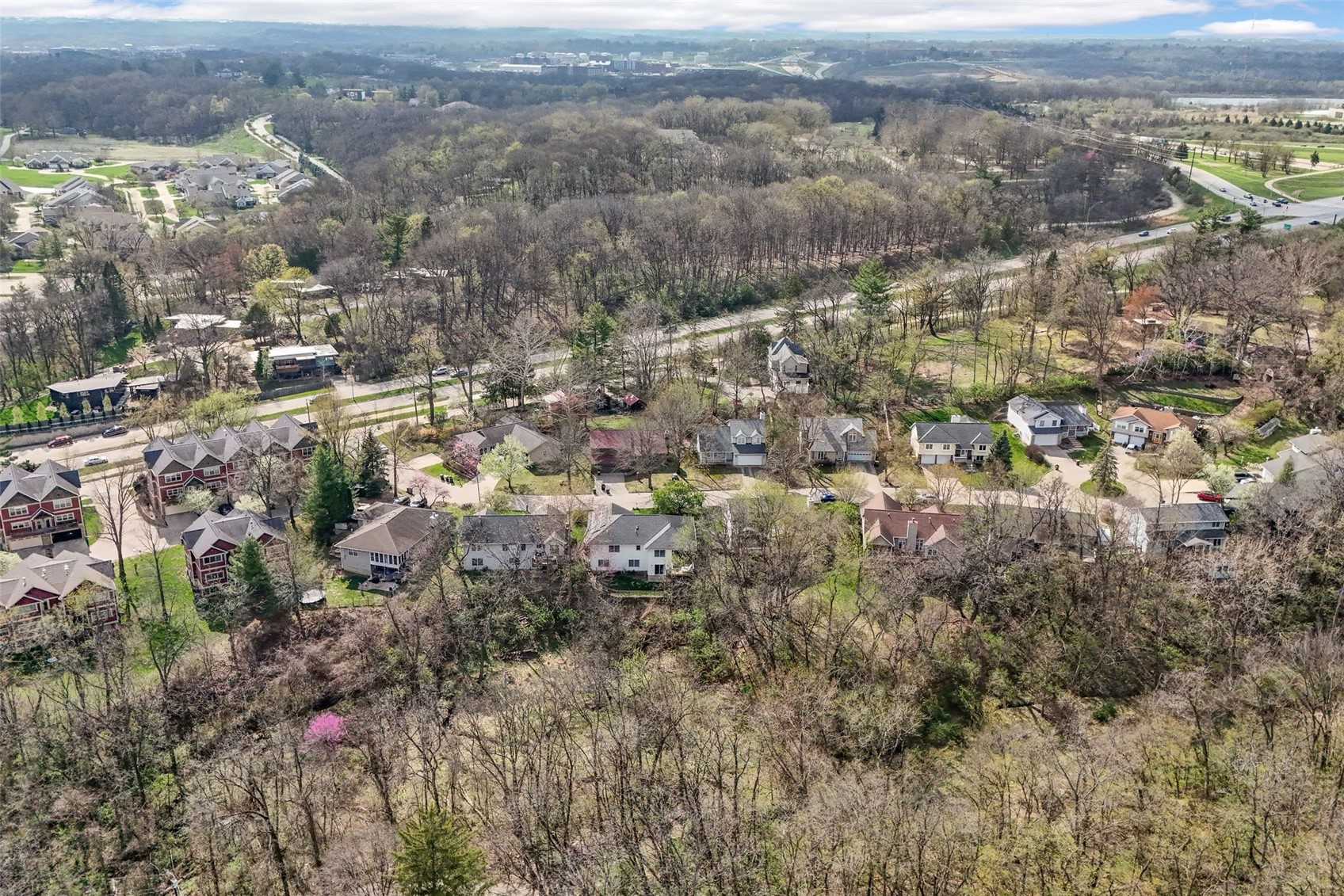 1926 Meadow Ridge Lane Iowa City IA 52245
