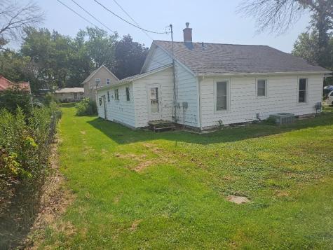508 15TH Street Belle Plaine IA 52208