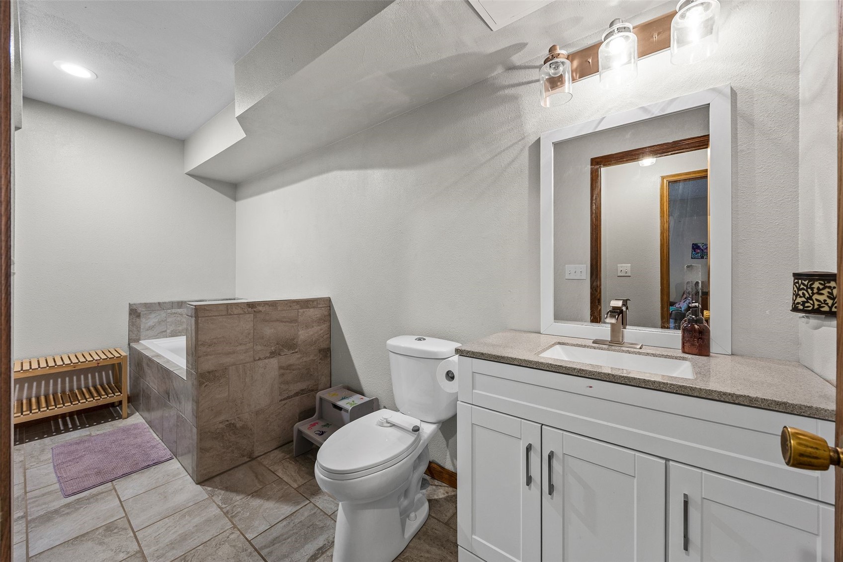 2256 Mehaffey Bridge Road NE North Liberty IA 52317