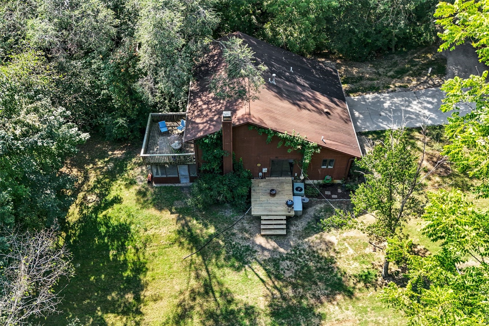 2256 Mehaffey Bridge Road NE North Liberty IA 52317