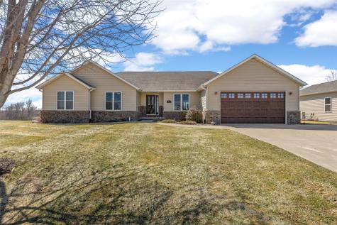 878 Daulton Drive Tipton IA 52772