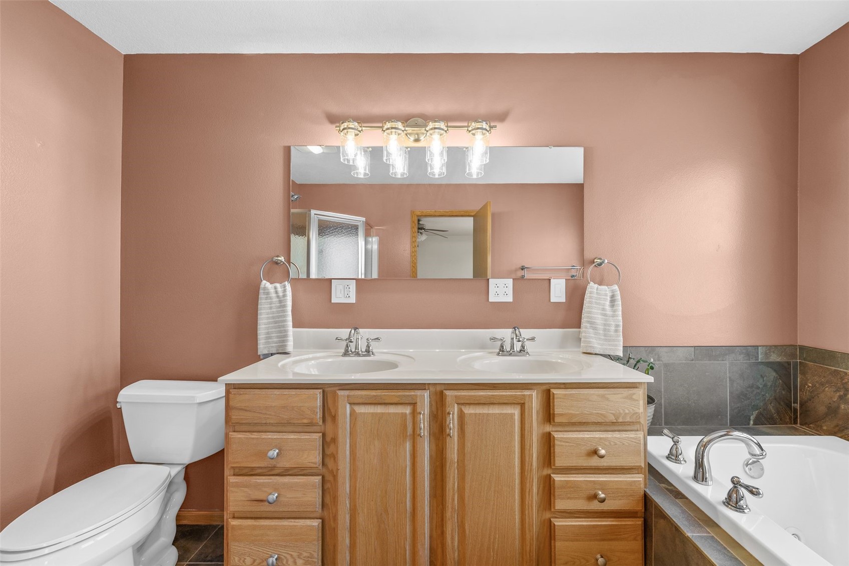 878 Daulton Drive Tipton IA 52772