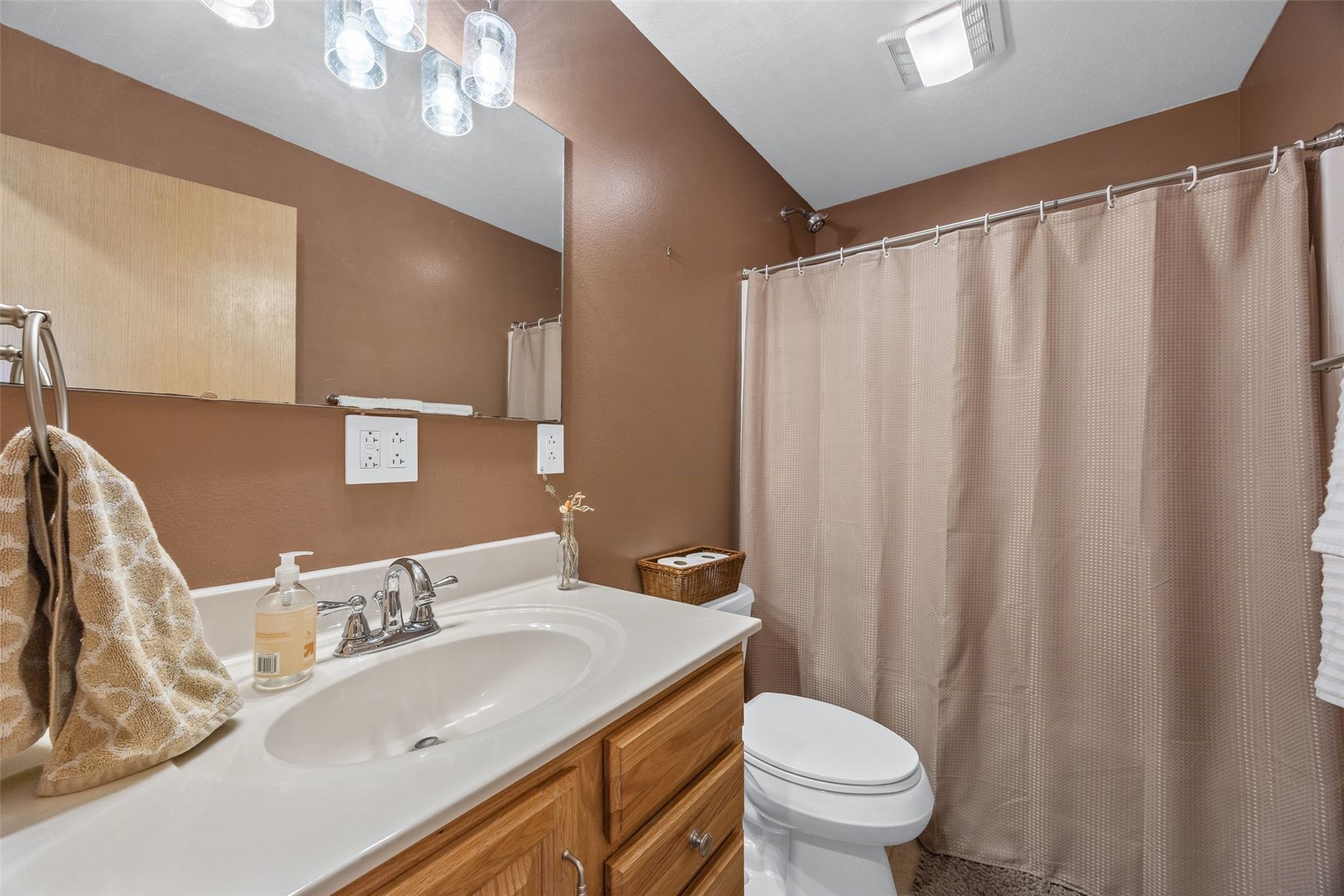 878 Daulton Drive Tipton IA 52772