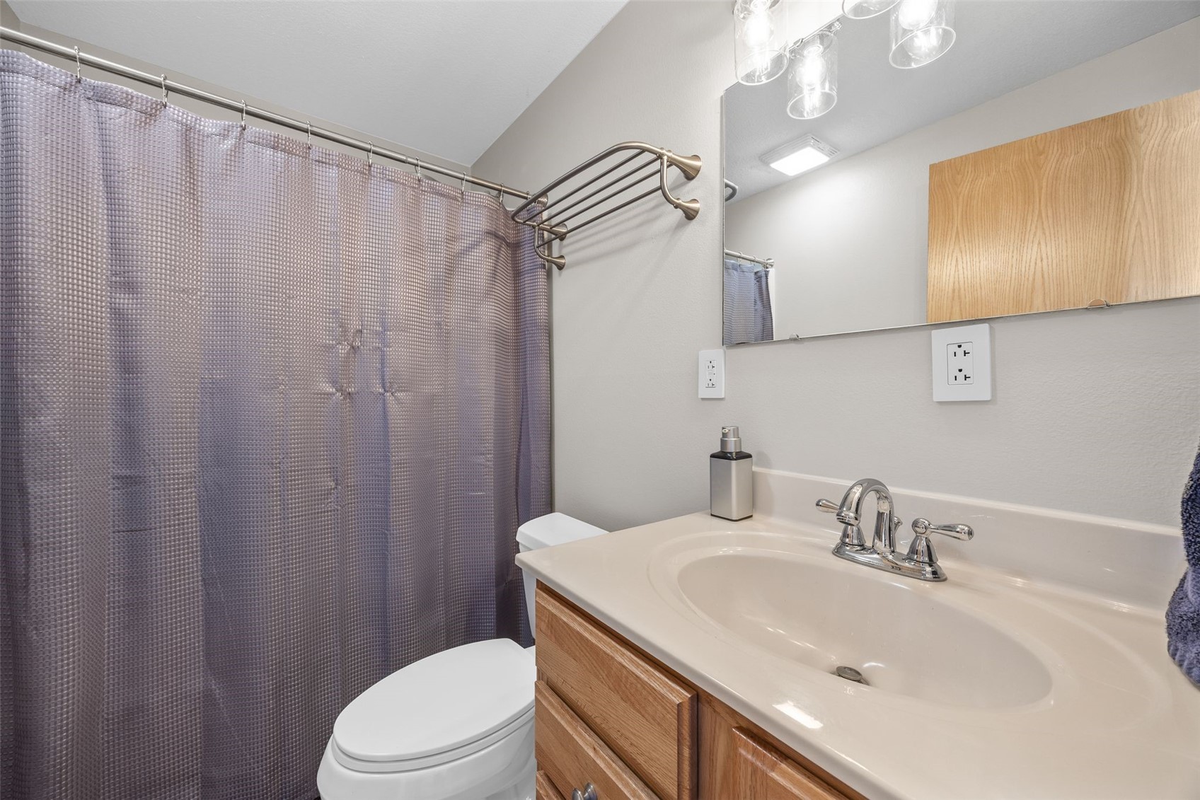 878 Daulton Drive Tipton IA 52772